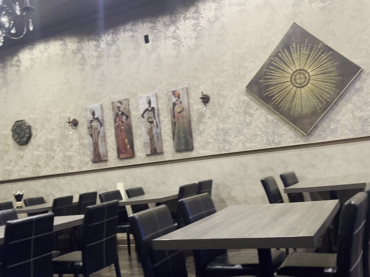 World's Magic Restaurant